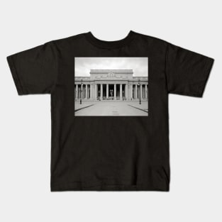 Penn Station Entrance, 1910. Vintage Photo Kids T-Shirt